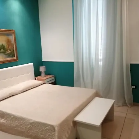 Golden Bed & Breakfast *